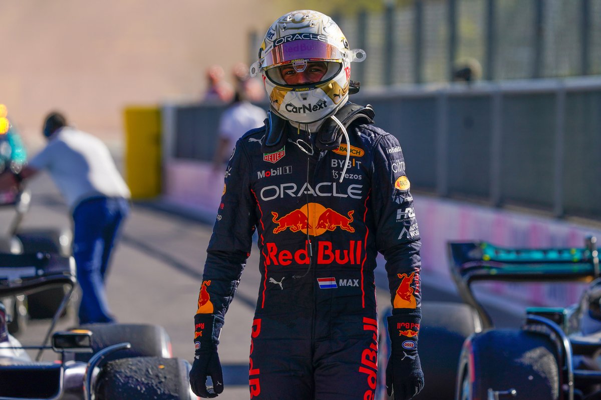 Pole para Max Verstappen con doblete de Red Bull y los Ferrari al acecho