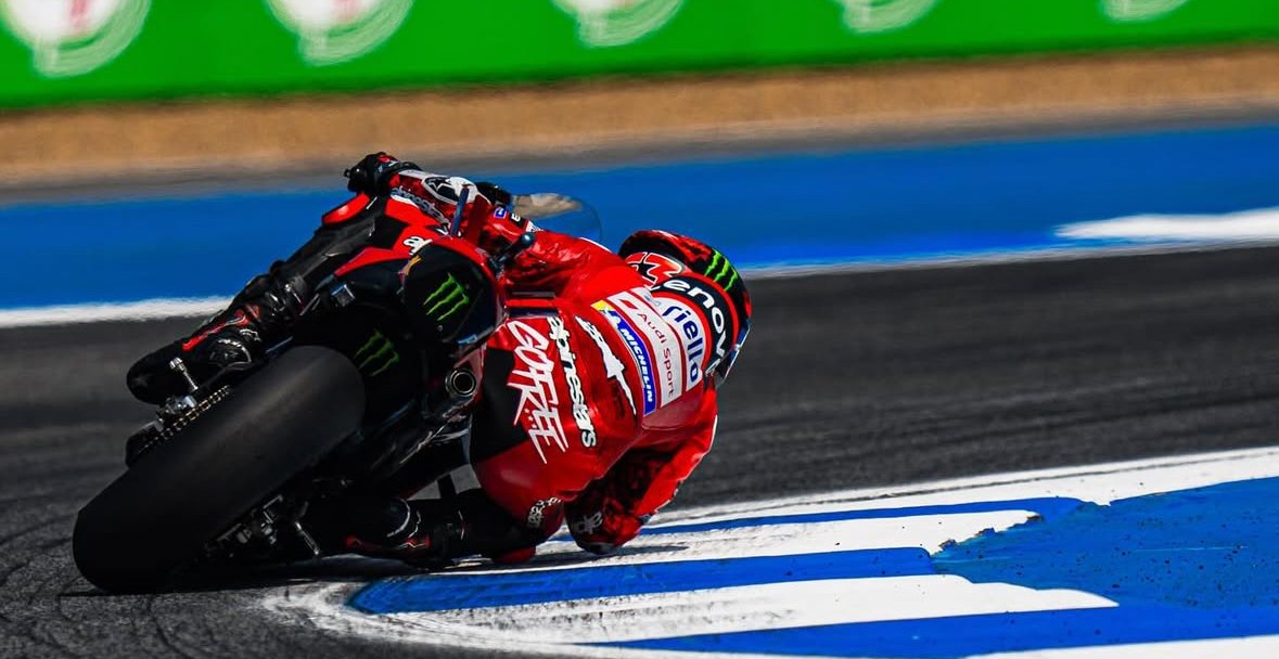 Pecco Bagnaia en pista
