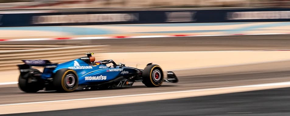 Carlos Sainz en pista con Williams