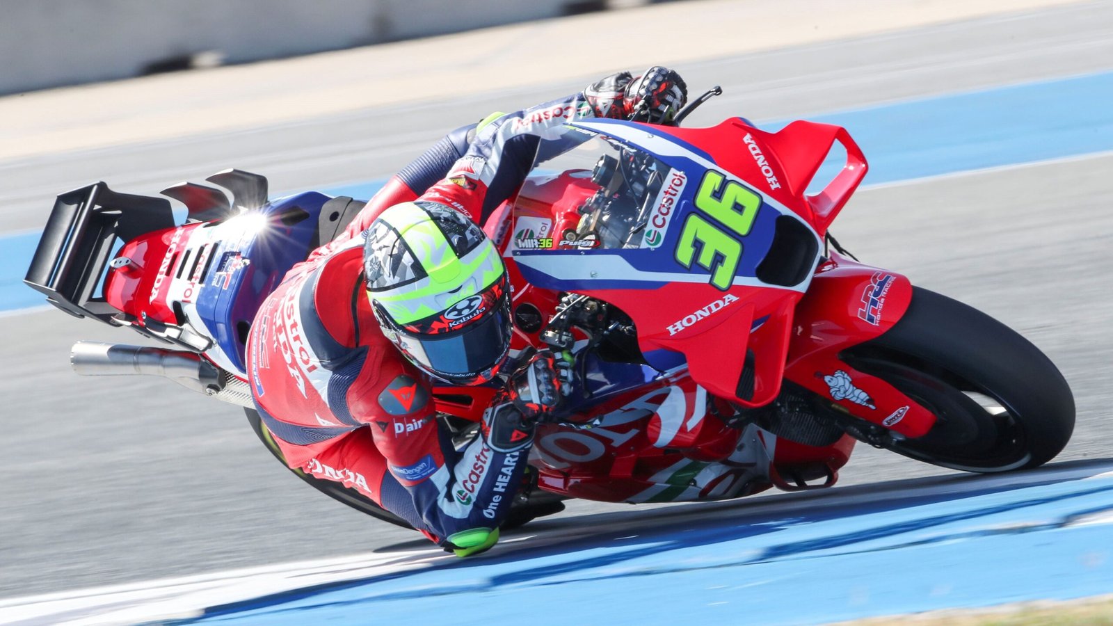Joan Mir cierra un fin de semana con un nuevo podio: “Cuando te diviertes sobre la moto, normalmente eres rápido”