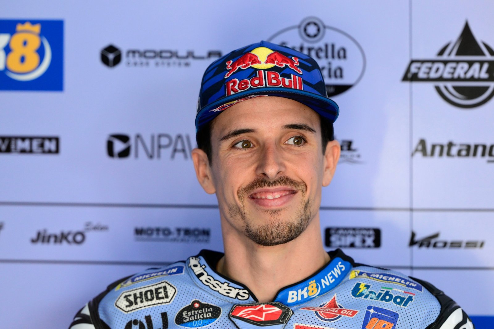 Álex Márquez recuerda sus errores: “Pensé más en el campeonato que en mi trabajo”