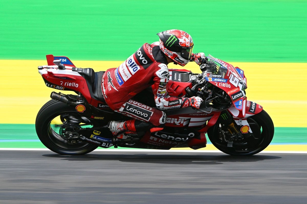 Bagnaia, sincero tras su caída: “No entendí lo que estaba pasando”