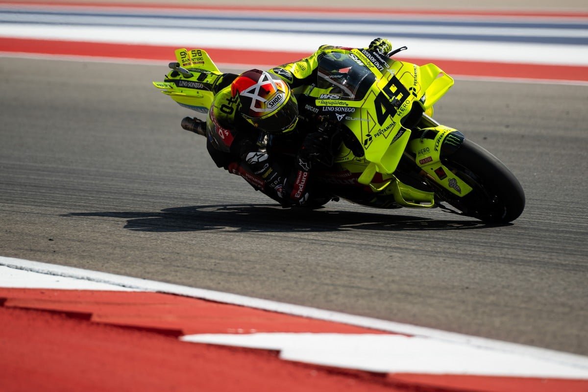 Ducati da un paso adelante y domina con el VR46, Márquez 5º con el líder al acecho