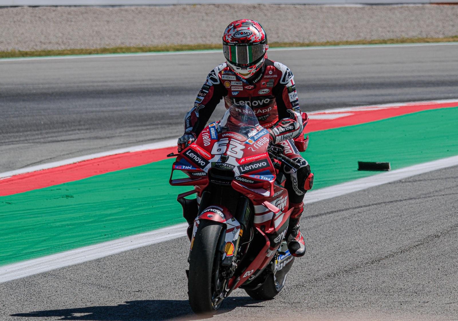 Pecco Bagnaia, alarma también a Ducati: “Siento que algo no está en su sitio”