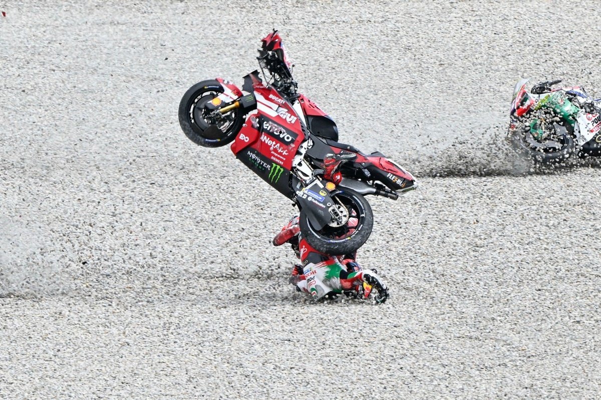 Johann Zarco revela qué provocó su brutal accidente: “No estaba concentrado”