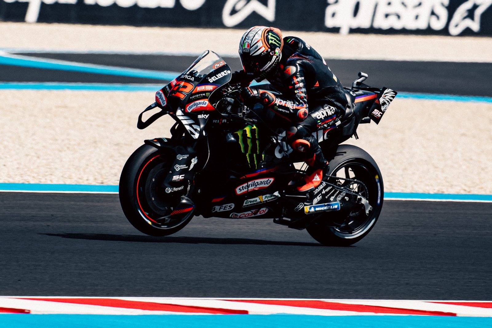 Marc Márquez salva el viernes en Assen mientras Aprilia vuelve a imponer su ley
