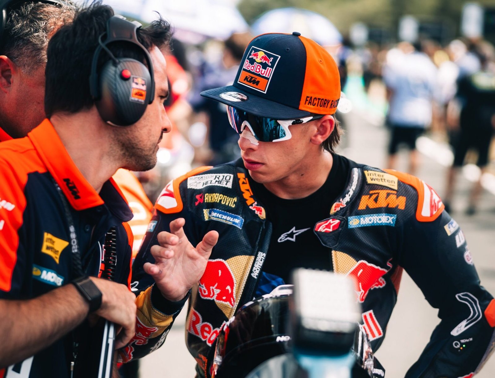 Pedro Acosta se rinde a Marc Márquez: “Un tío que ha ganado nueve mundiales no lo ha hecho por casualidad”