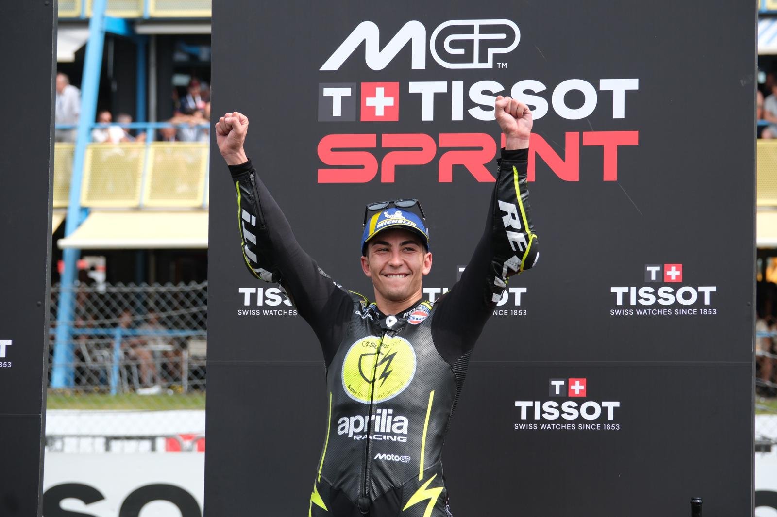 Raúl Fernández se rebela tras ganar la Sprint: “No tengo contrato, pero no voy a sentarme en una esquina a llorar”