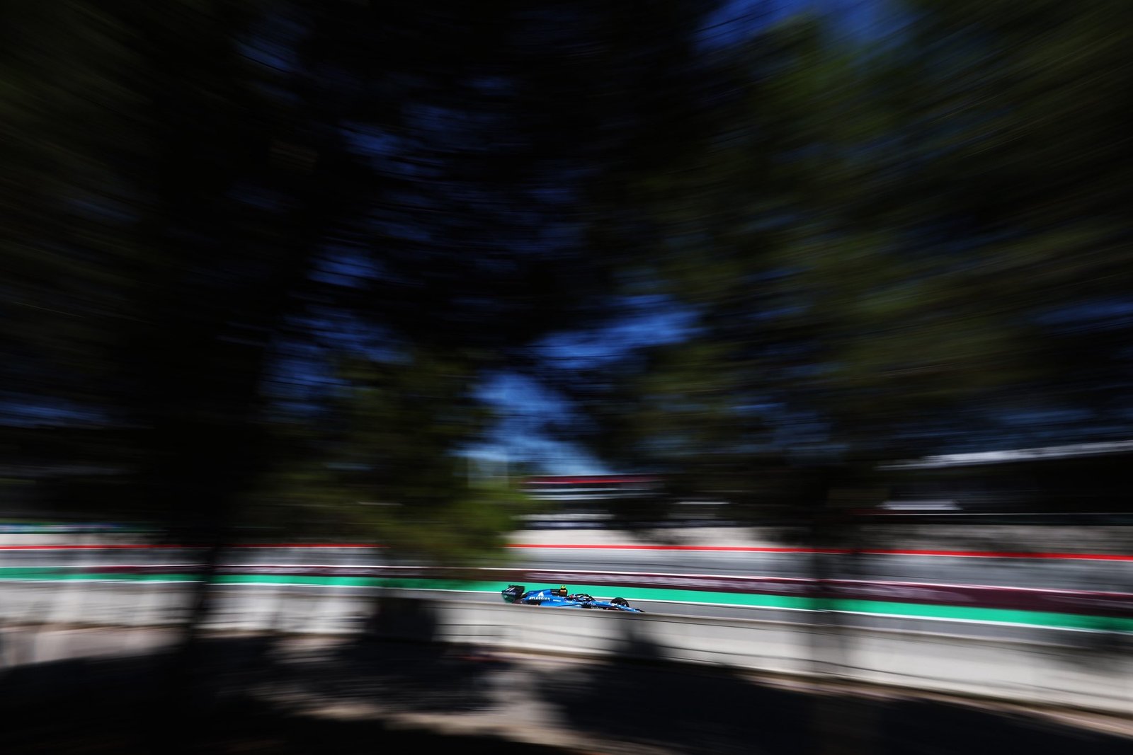 Carlos Sainz Williams Barcelona 2026