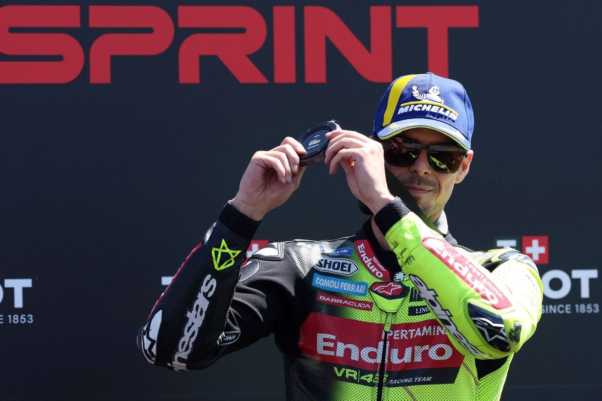 Fabio Di Giannantonio se conforma con el podio tras rozar la segunda posición: “Tenía algo más que Álex Márquez”