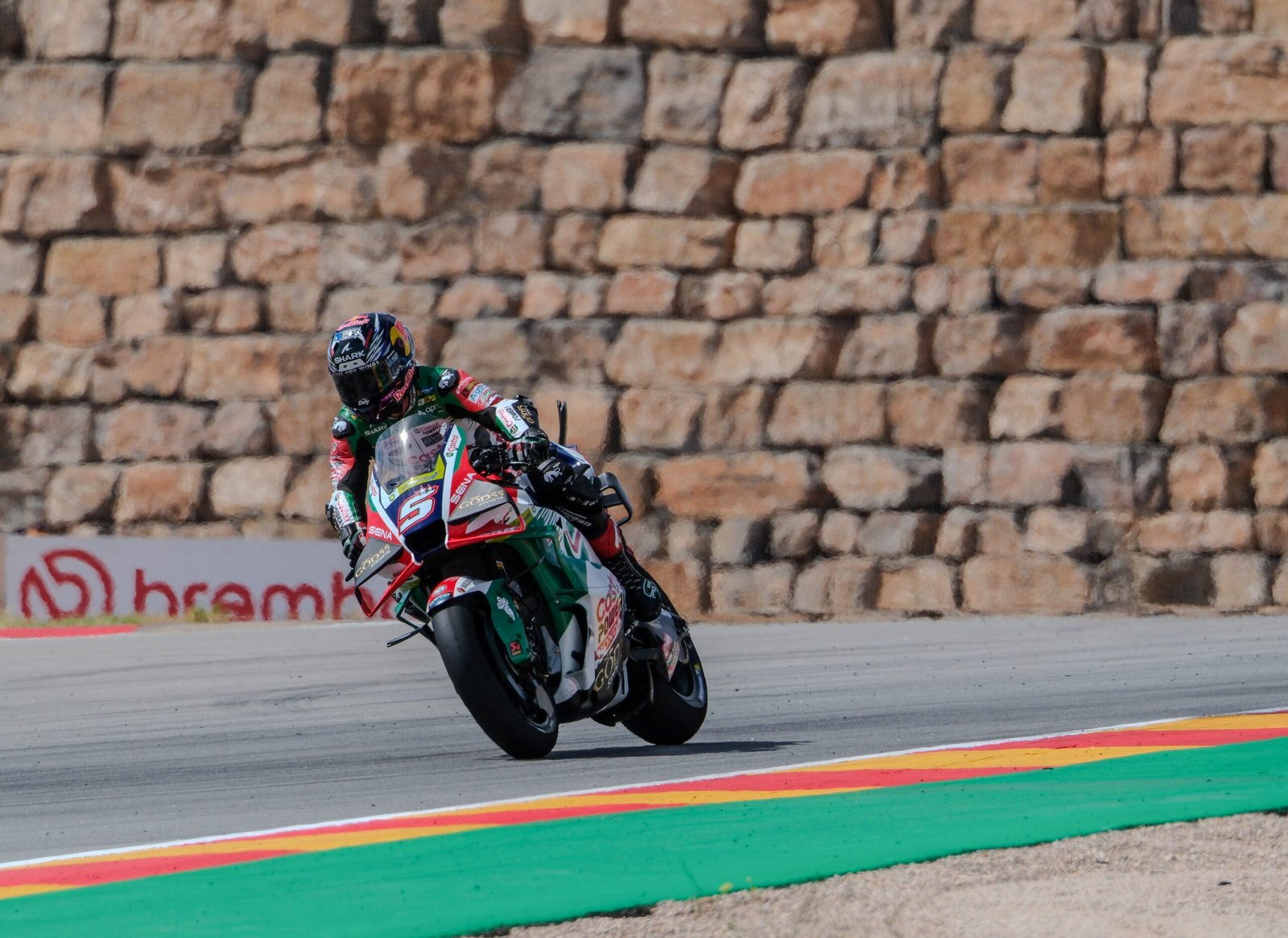Johann Zarco regresa por todo lo alto en Aragón: “La velocidad estaba ahí”